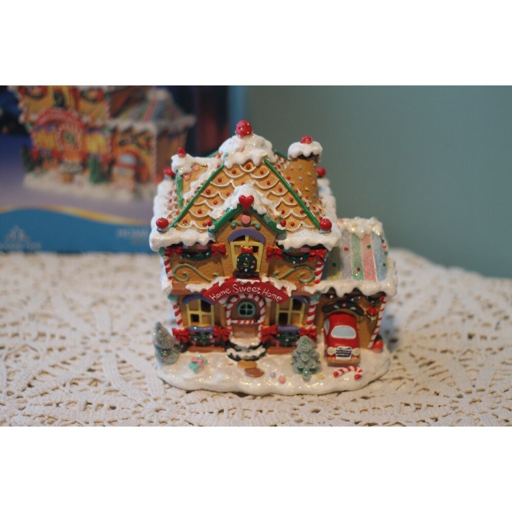 Vintage 2006 "Sweet Dreams Collection" Home Sweet Home Gingerbread House
